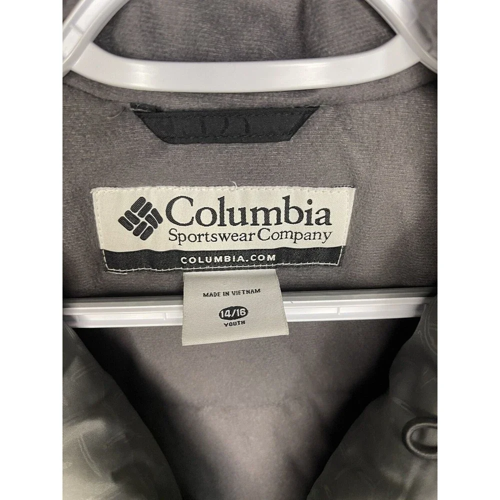 Columbia stay warm